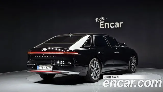 Hyundai Grandeur (GN7) id 2505657 из Кореи 12