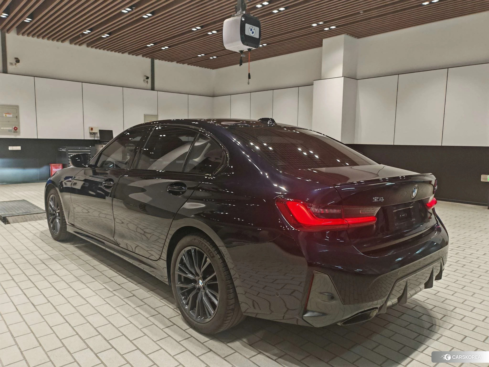 BMW 3 series id 4426482 из Китая 12