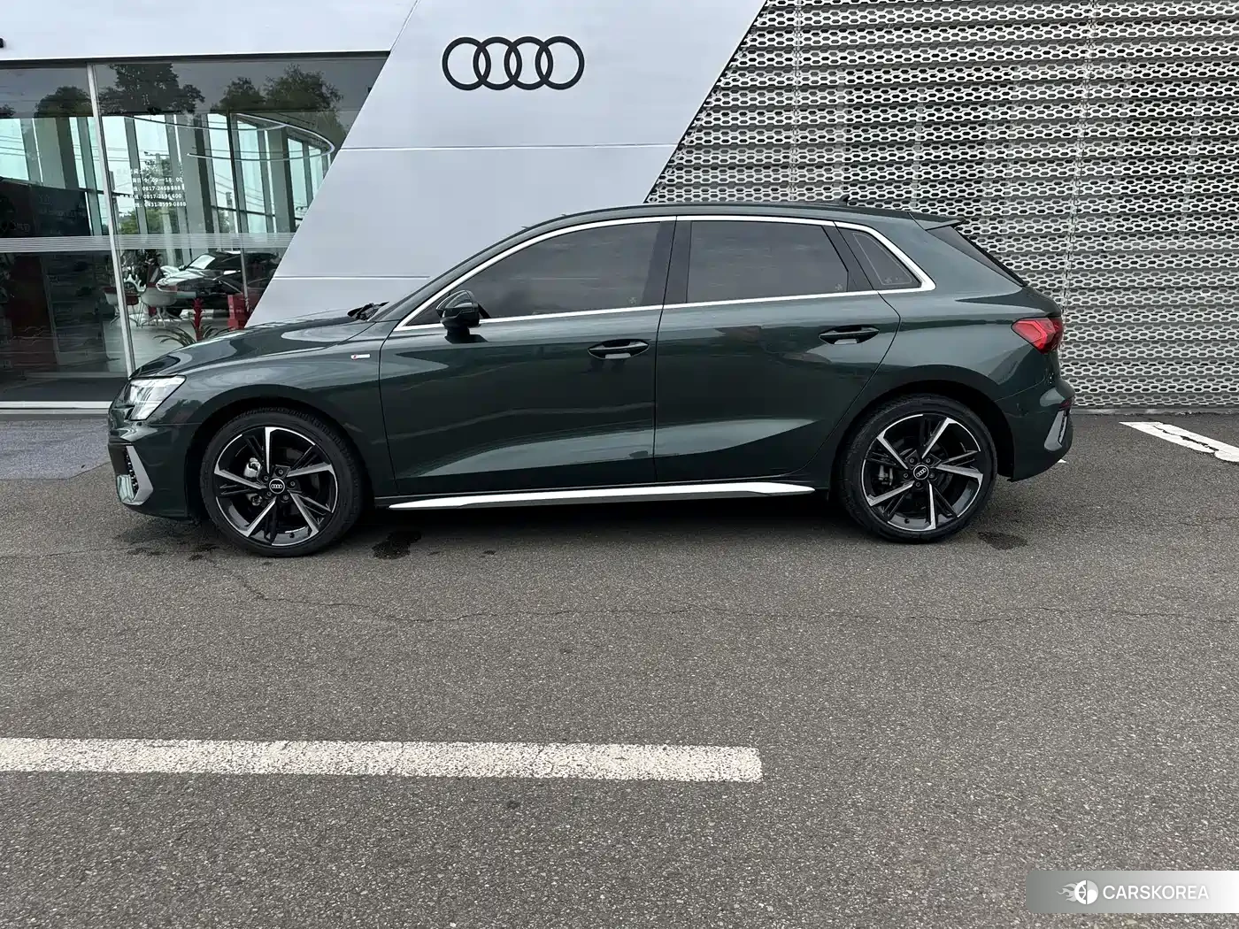 Audi A3 2023 Зеленый из Китая, фото 2