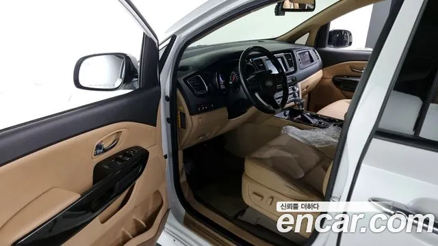 Kia The New Carnival id 2676454 из Кореи 12