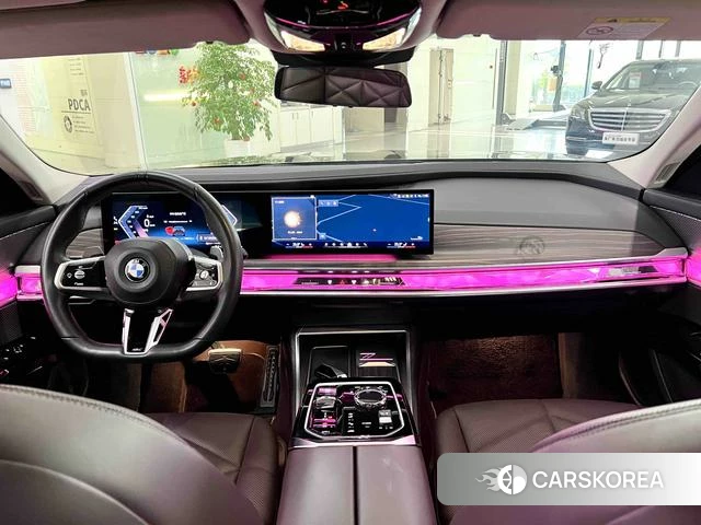 BMW 7 series 2023 Черный из Китая, фото 2