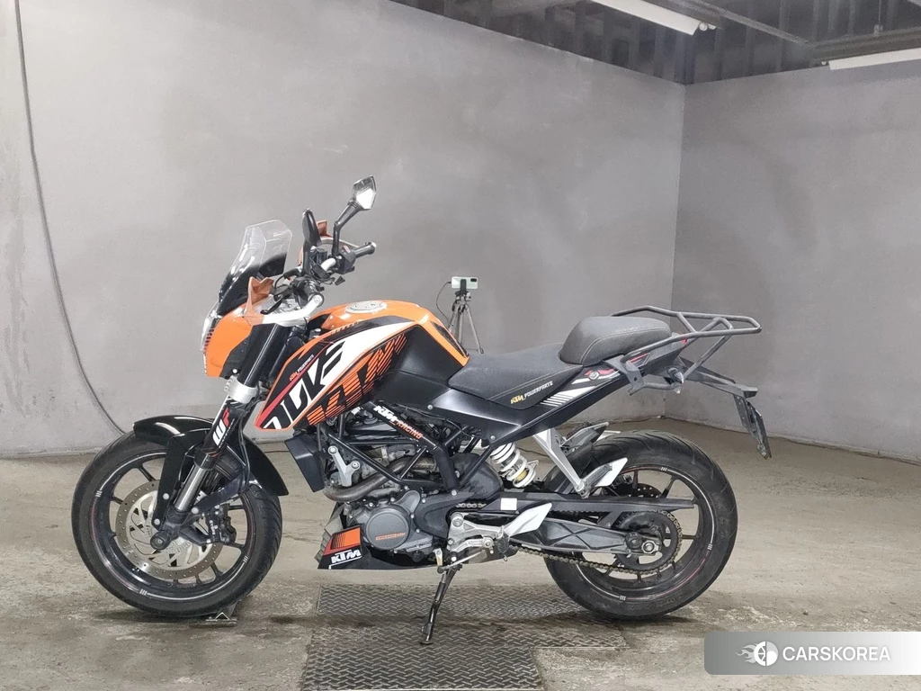 Проданный KTM 200 DUKE 2013 из Японии, фото 2