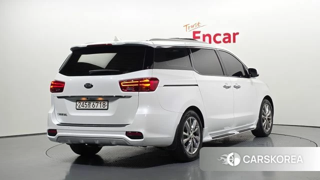 Kia The New Carnival id 4465626 из Кореи 12