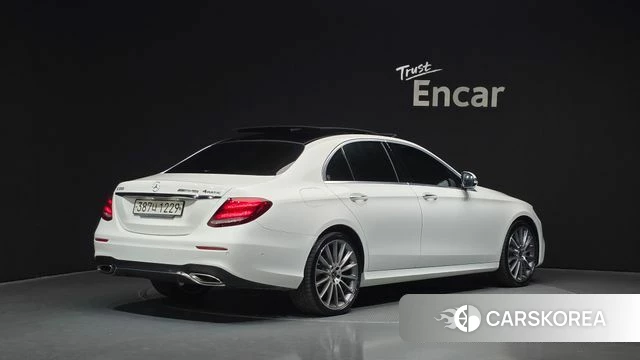 Mercedes-Benz E-Class W213 id 3792455 из Кореи 12