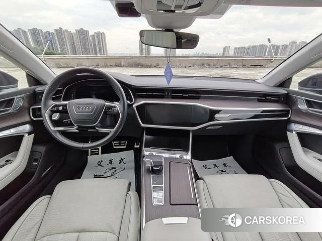 Audi A7L id 4190565 из Китая 12