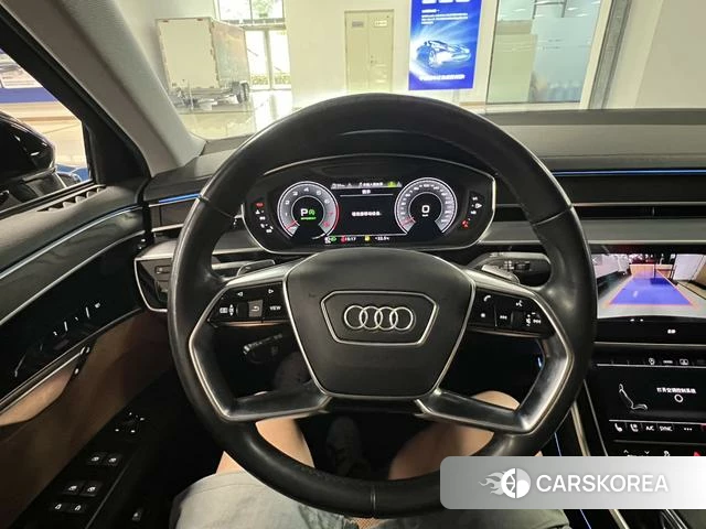 Audi A8 id 4259413 из Китая 12
