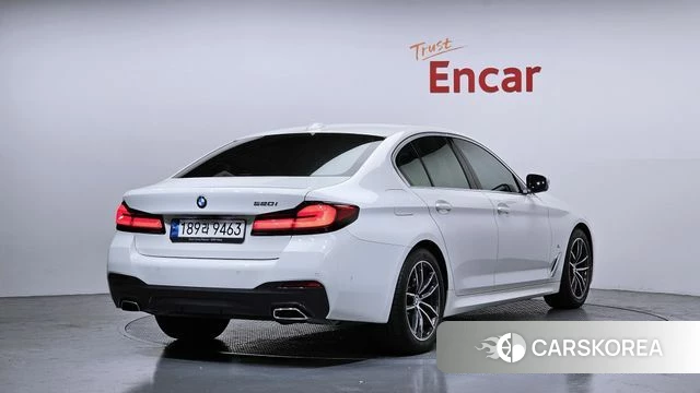 BMW 5 Series (G30) id 3871273 из Кореи 12