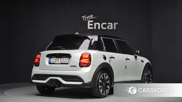 Mini Cooper S id 3453112 из Кореи 12