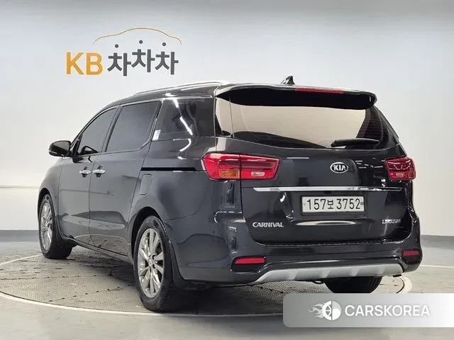 Kia The New Carnival id 3530859 из Кореи 11