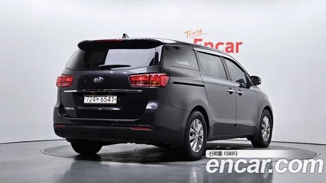 Kia The New Carnival id 2937072 из Кореи 12