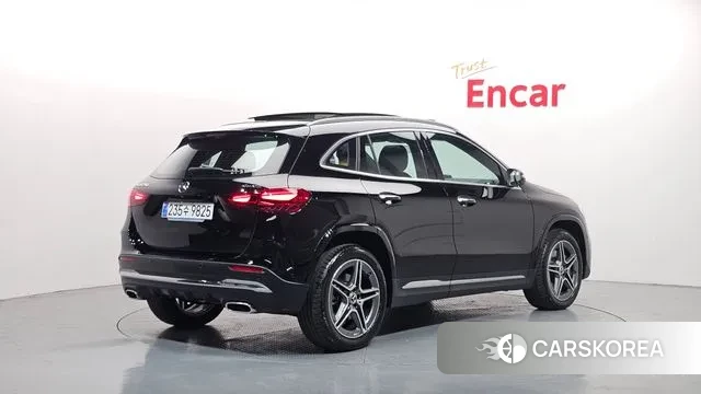 Mercedes-Benz GLA - Class H247 id 3477207 из Кореи 12