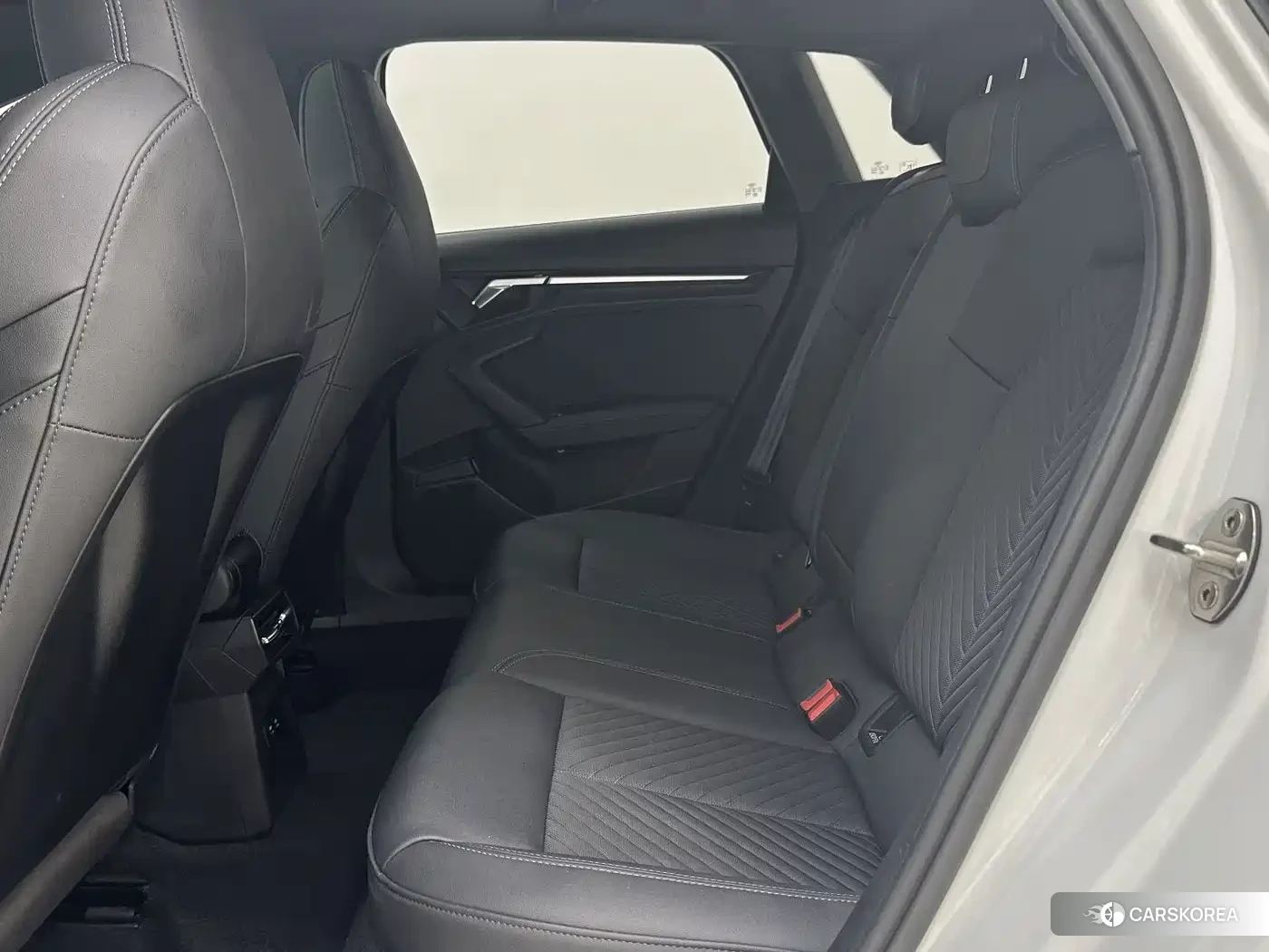 Audi A3 id 4655264 из Китая 10
