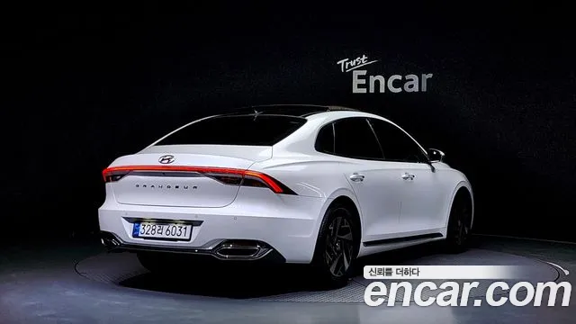 Hyundai The New Grandeur IG Hybrid id 2749565 из Кореи 12