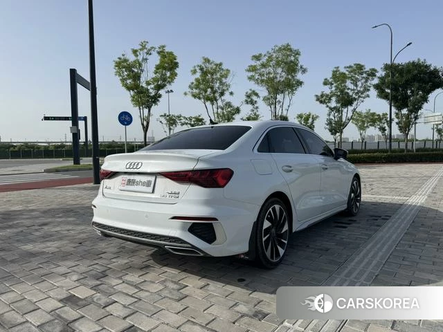 Audi A3 2023 Белый из Китая, фото 2