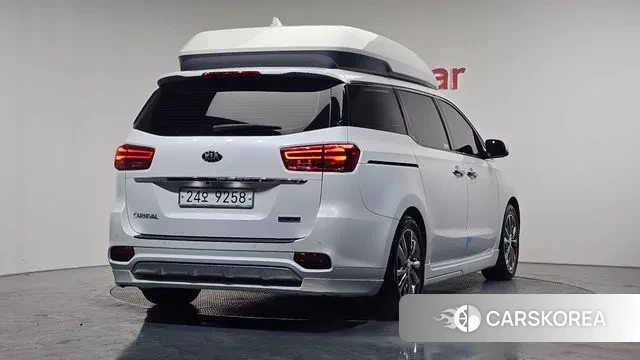 Kia The New Carnival id 3718343 из Кореи 12