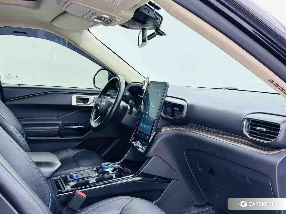 Ford Explorer id 4419504 из Китая 8