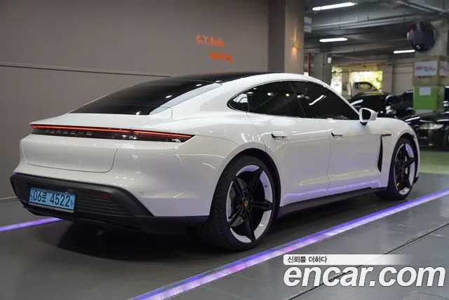 Porsche Taycan id 2714612 из Кореи 9