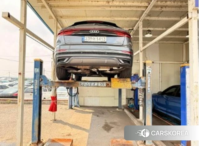 Audi Q8 (4M) 2021 Серый из Кореи, фото 2