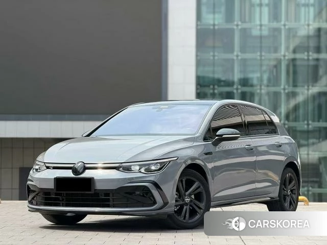 Volkswagen Golf 2023 Темно-серый из Китая, фото 2