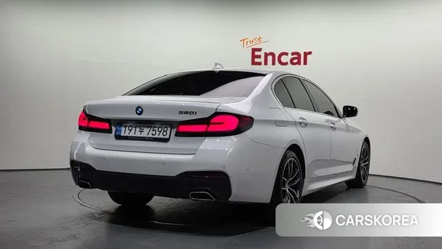 BMW 5 Series (G30) id 3002552 из Кореи 12