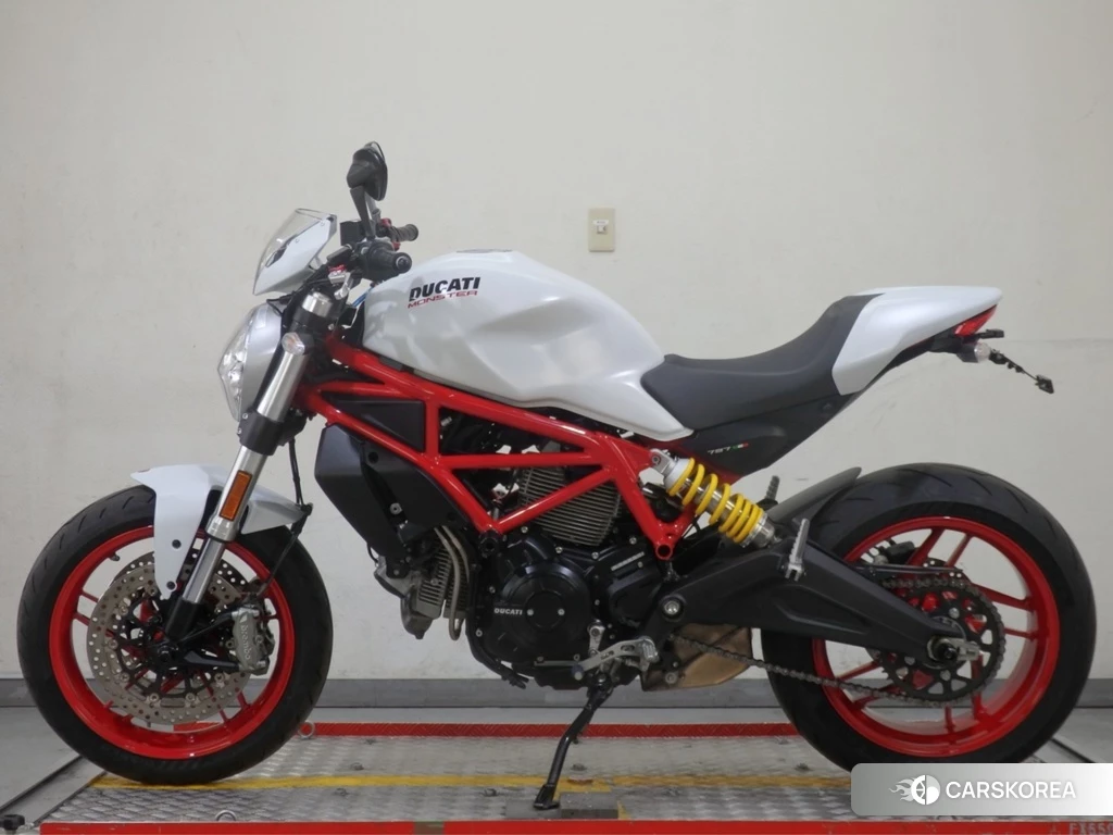 Проданный Ducati MONSTER 797 Plus 2018 из Японии, фото 2