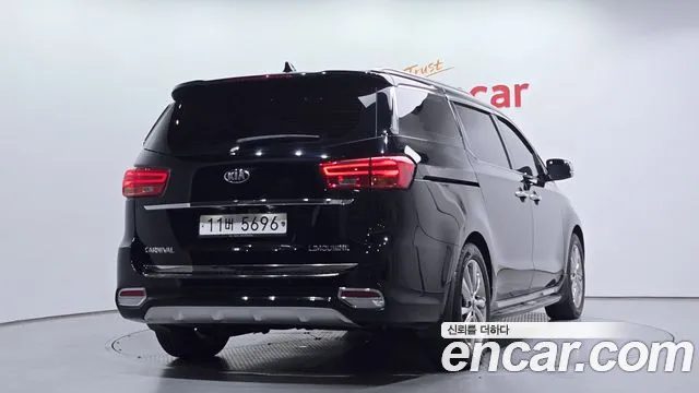 Kia The New Carnival id 2808317 из Кореи 12