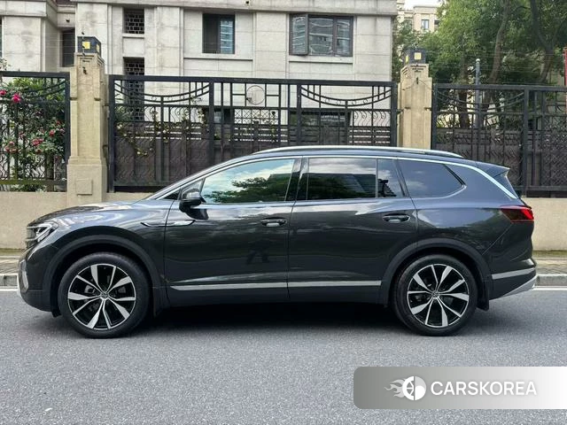 Volkswagen Lanjing 2023 Черный из Китая, фото 2