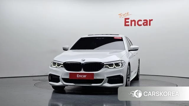 BMW 5 Series (G30) id 4317825 из Кореи 12