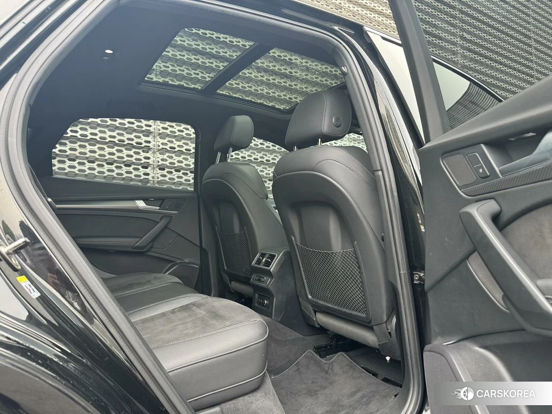 Audi Q5L Sportback id 4513721 из Китая 10
