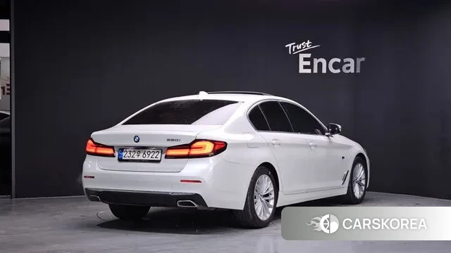 BMW 5 Series (G30) id 3606997 из Кореи 12