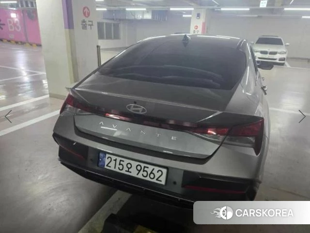 Hyundai The New Avante (CN7) 2023 Серебристо-серый из Кореи, фото 4
