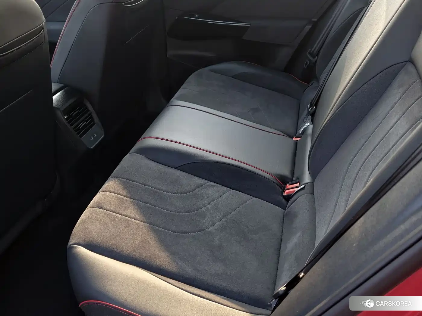 Volkswagen ID.3 2025 Red/purple из Китая, фото 2