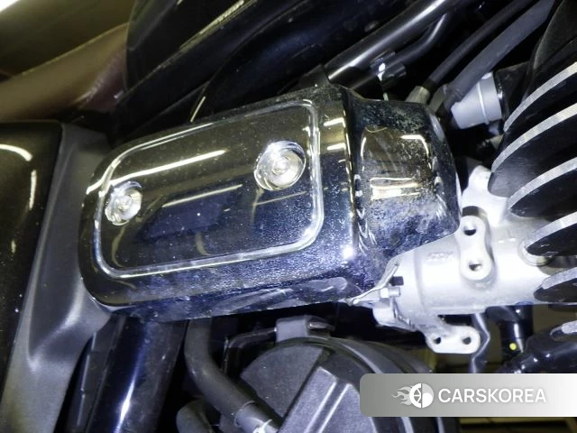 Engine photo