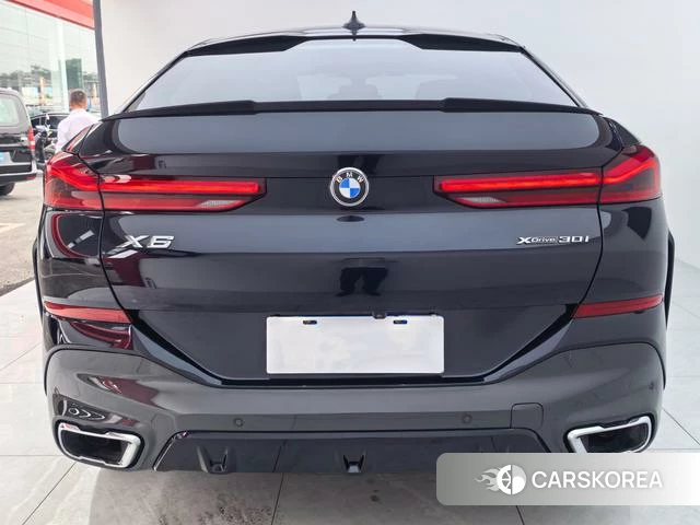 BMW X6 2022 Черный из Китая, фото 6