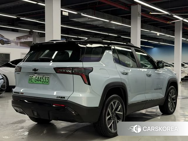 Chevrolet Explorer Plus 2026 Синий из Китая, фото 2