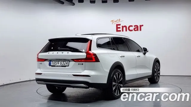 Volvo V60 Cross-Country 2nd Generation id 2738769 из Кореи 12