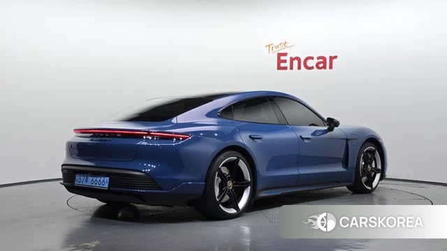 Porsche Taycan id 4542399 из Кореи 12