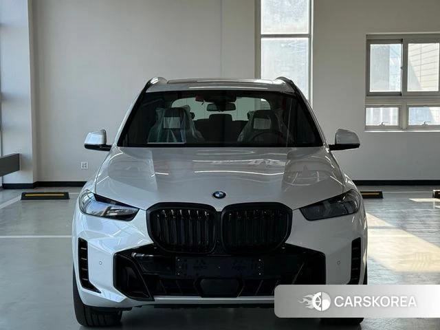 BMW X5 (G05) 2026 Белый из Кореи, фото 4