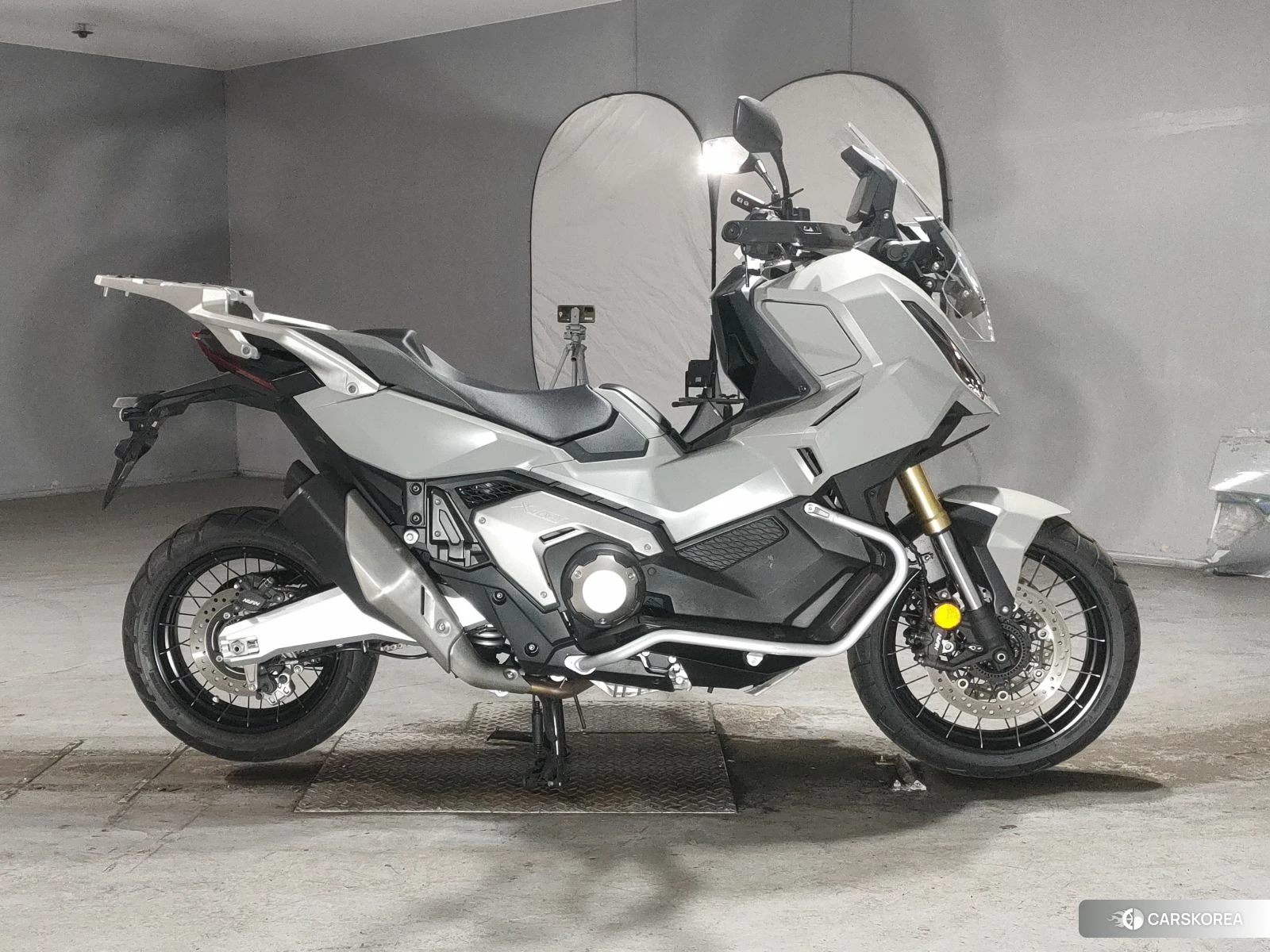 Проданный Honda X-ADV 750 id 4200220 из Японии