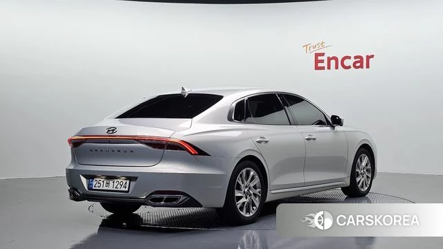Hyundai The New Grandeur IG Hybrid id 4683614 из Кореи 12