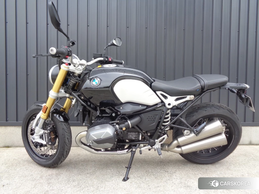 Проданный BMW R NINE T 2023 из Японии, фото 2