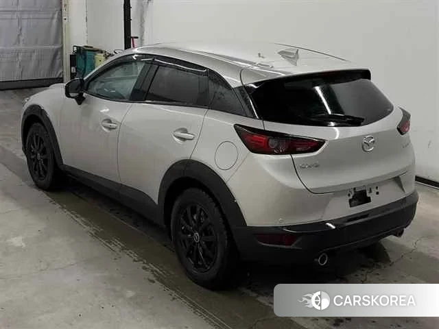 Mazda CX-3 2023 из Японии, фото 2