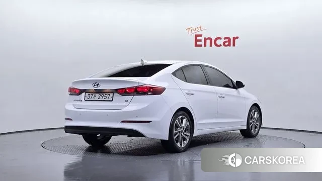 Hyundai Avante AD id 3013973 из Кореи 12
