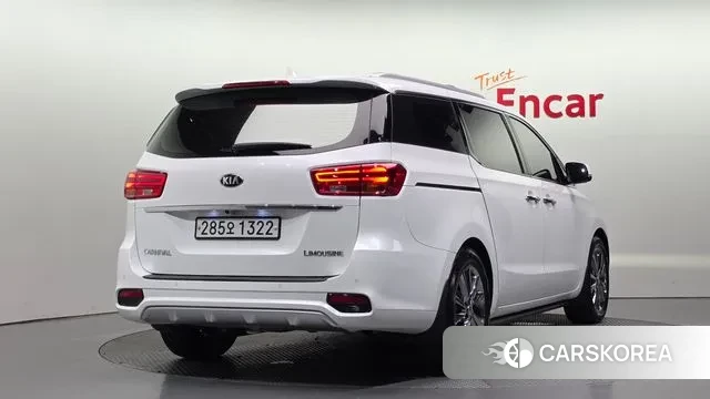Kia The New Carnival id 3039411 из Кореи 12