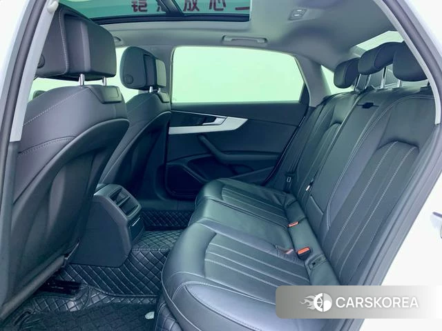 Audi A4L id 4297630 из Китая 12