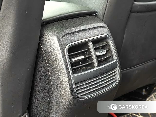 Roewe RX5 id 4221345 из Китая 10