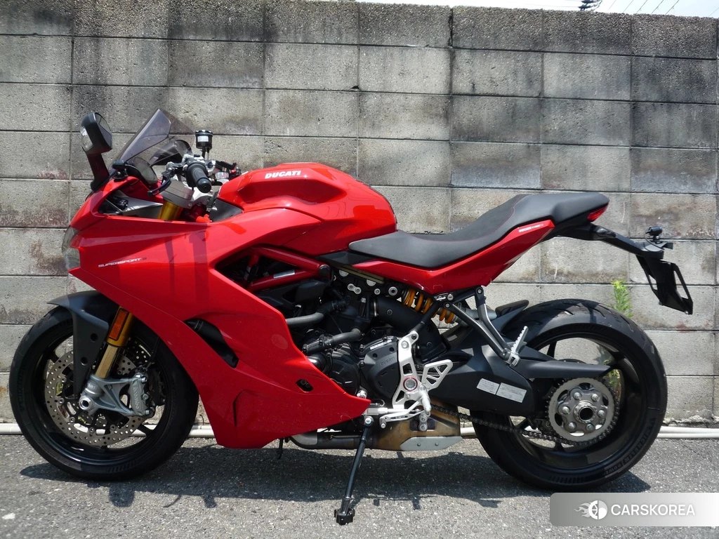 Проданный Ducati SUPERSPORT S 2018 из Японии