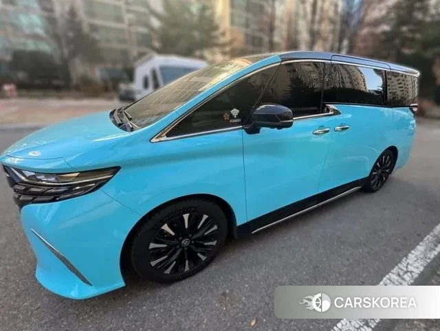 Toyota Alphard 4th Generation 2024 Белый из Кореи, фото 2
