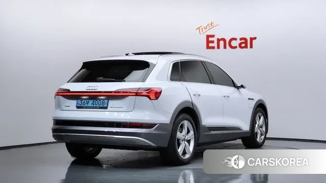 Audi e-Tron id 3379155 из Кореи 12