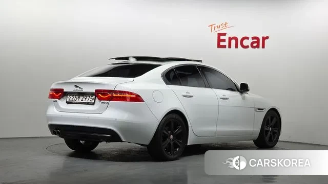 Jaguar XE id 3713639 из Кореи 12